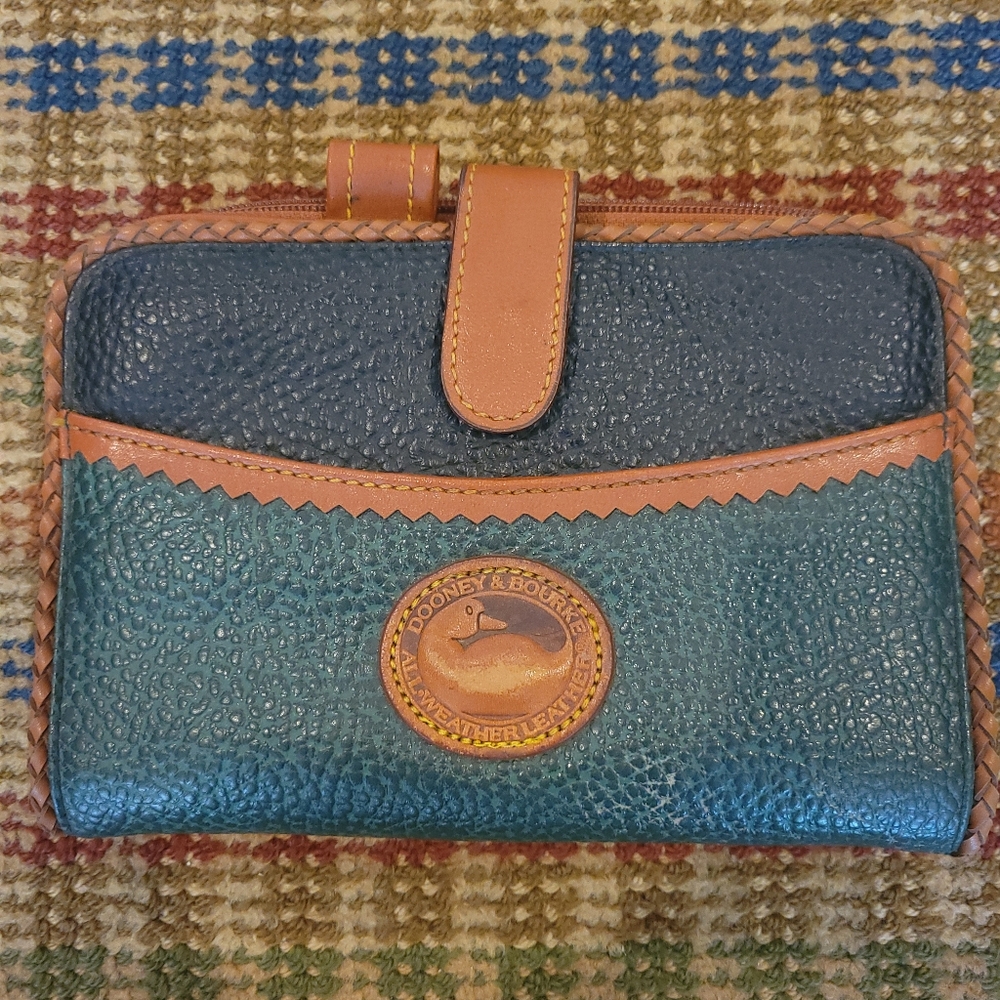 Vintage Dooney & Bourke Leather Planner Wallet